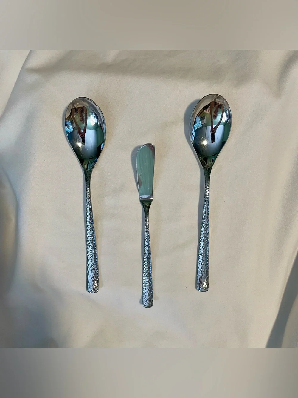 Tomodachi Hampton 18/10 ELLA Stainless Steel - Hammered -Set Of 3 Serving Pieces